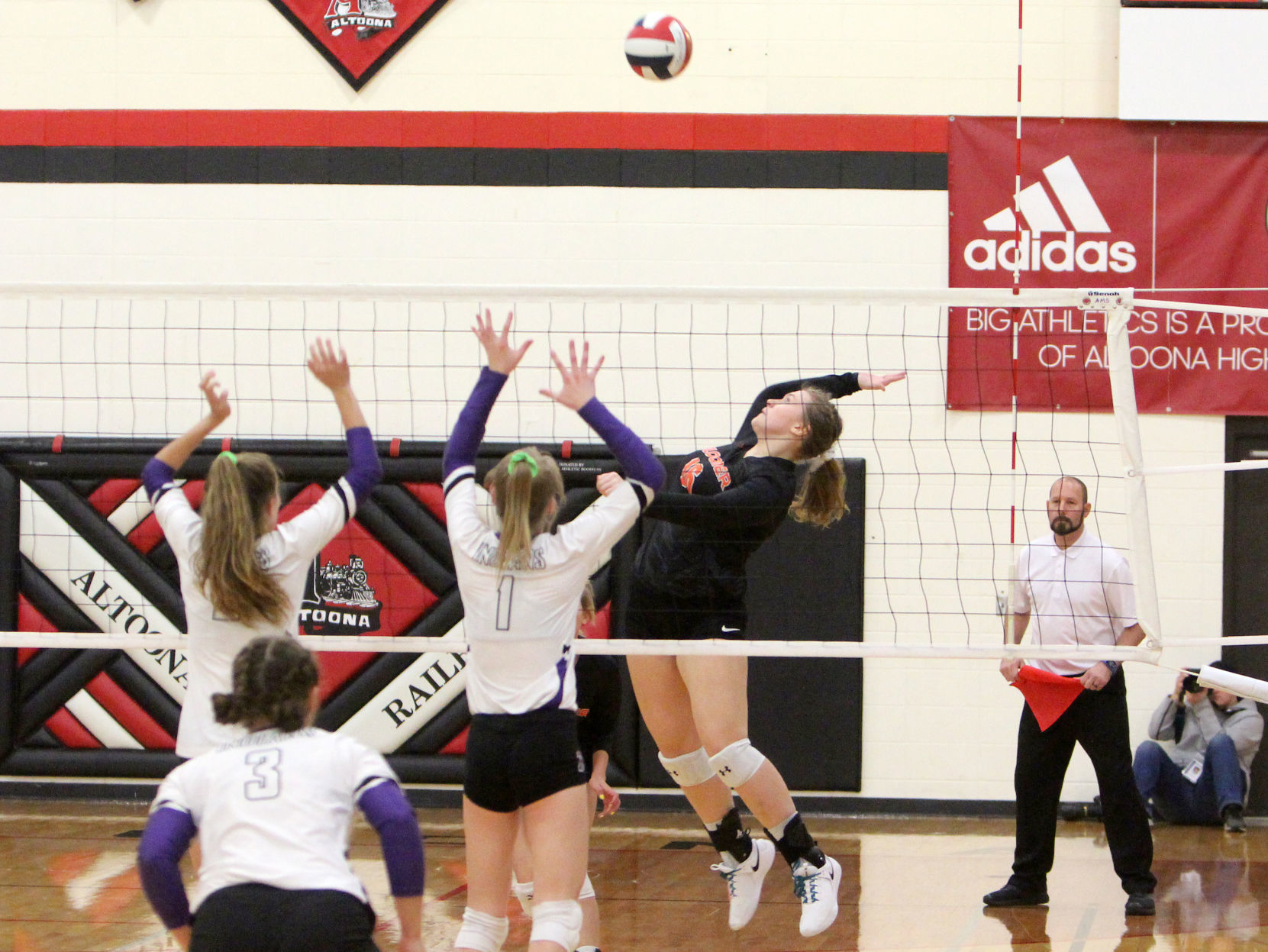 Bloomer volleyball vs Mosinee 10-27-18